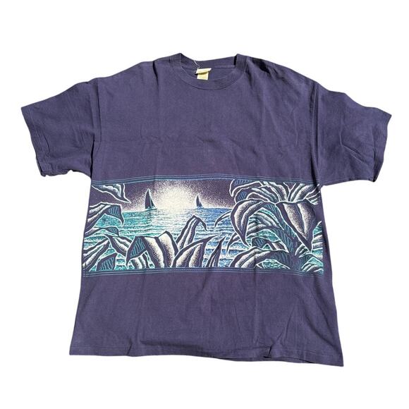 Men's 90s St. John's Bay Wrap-Around Tee - Picture 1 of 1